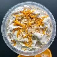 Kuweta czerwonych lodów